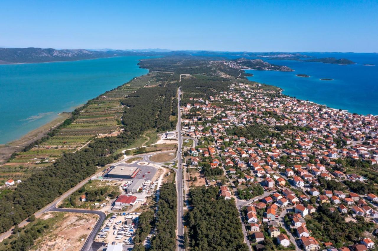 Villa Stric Toni Pakoštane Exteriör bild